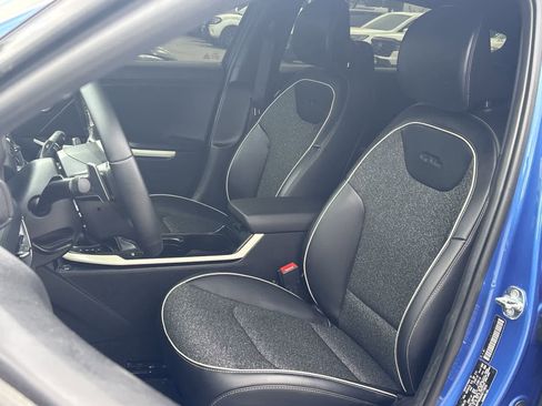 Used 2025 Kia K4 GT-Line image 14