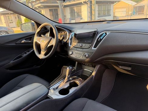 Used 2019 Chevrolet Malibu LT image 20