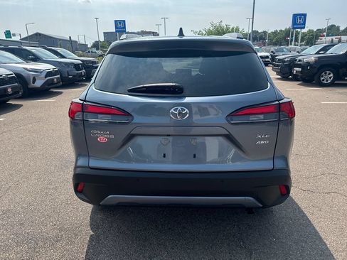 Used 2026 Toyota Corolla Cross XLE w/ Convenience Package AWD/4WD image 6