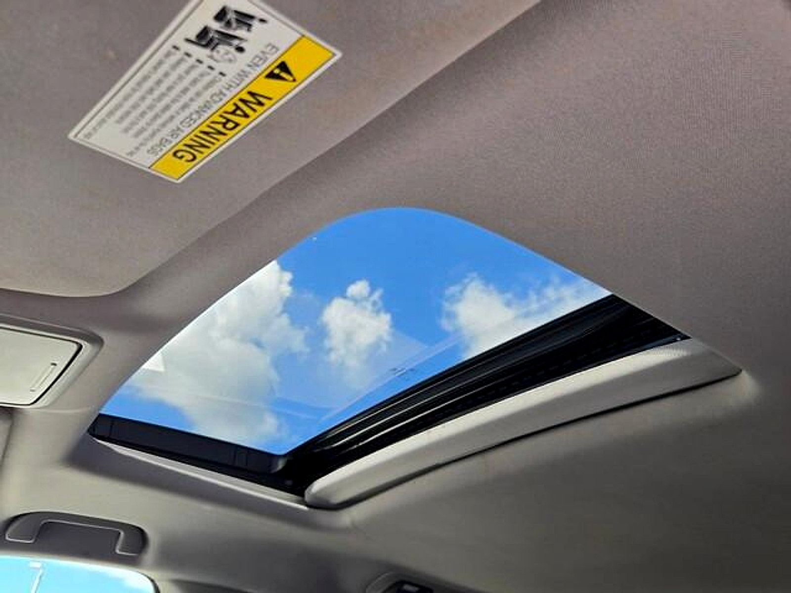 Used 2022 Honda Odyssey EX-L image 17