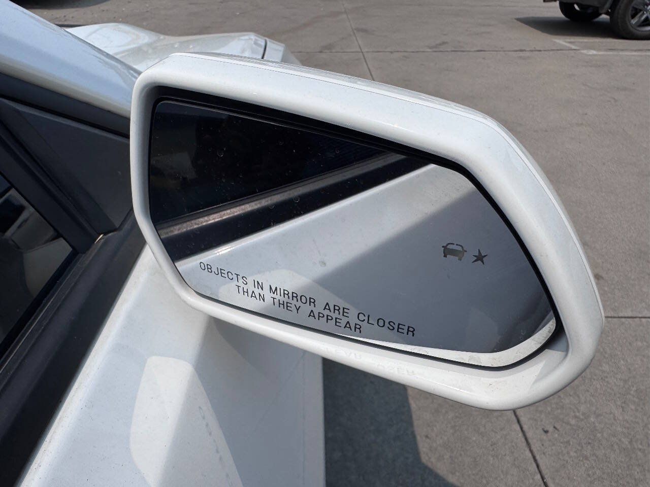 Used 2020 Chevrolet Camaro SS RWD image 17