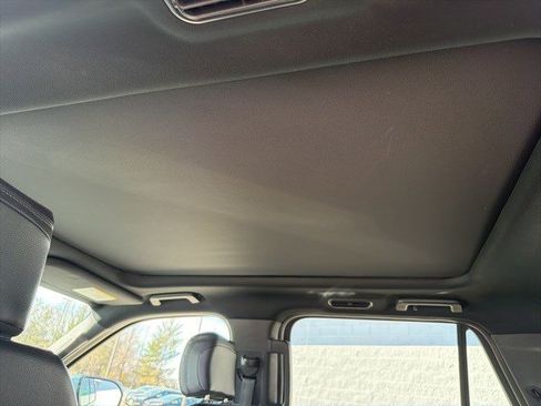 Used 2020 Ford Expedition Limited image 14