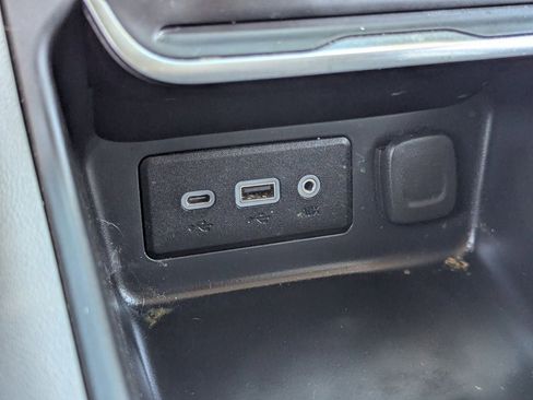 Used 2020 GMC Terrain SLE FWD image 27