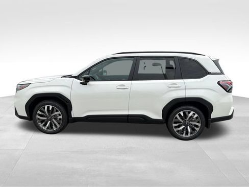 New 2026 Subaru Forester Touring AWD/4WD image 4