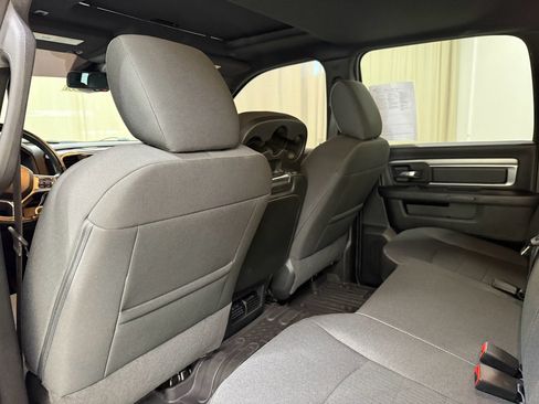 Used 2022 RAM 1500 Classic Warlock AWD/4WD image 19