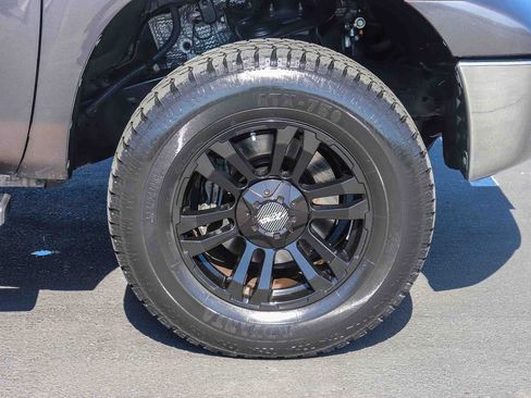 Used 2013 Toyota Tundra 2WD CrewMax w/ Tow Pkg image 9