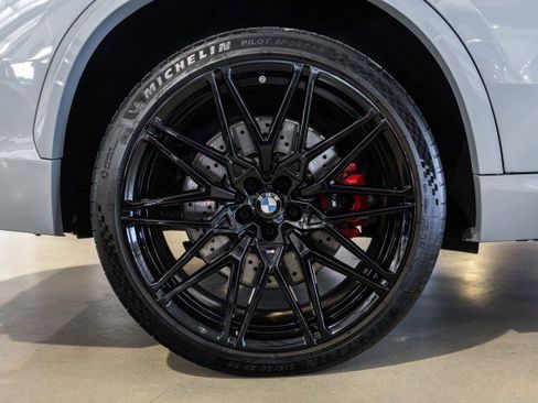 Used 2025 BMW X5 M Competition w/ Executive Package AWD/4WD image 23