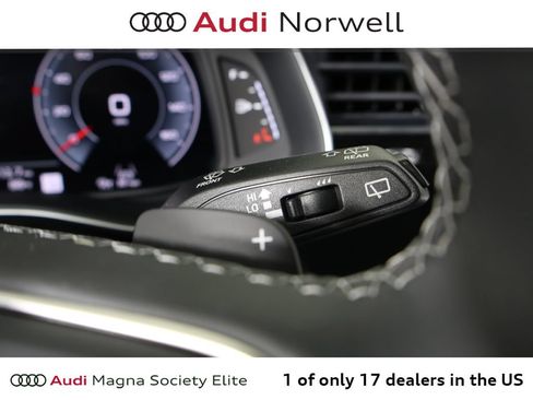 Certified 2025 Audi Q8 Prestige AWD/4WD image 30