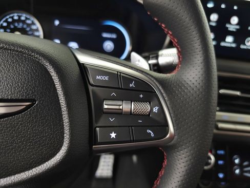 Used 2026 Genesis G70 3.3T Sport Prestige image 17