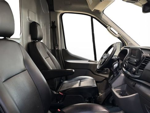 Used 2025 Ford Transit 250 148 Medium Roof Extended AWD image 11