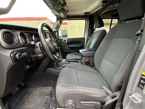 Used 2021 Jeep Wrangler Unlimited Sport AWD/4WD image 10