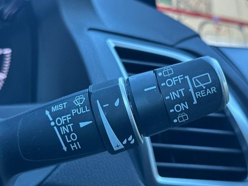 Used 2017 Acura RDX AWD w/ Technology Package image 34