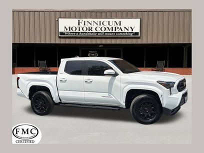 Used 2025 Toyota Tacoma SR5