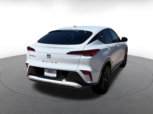 Used 2025 Buick Envista Sport Touring image 12