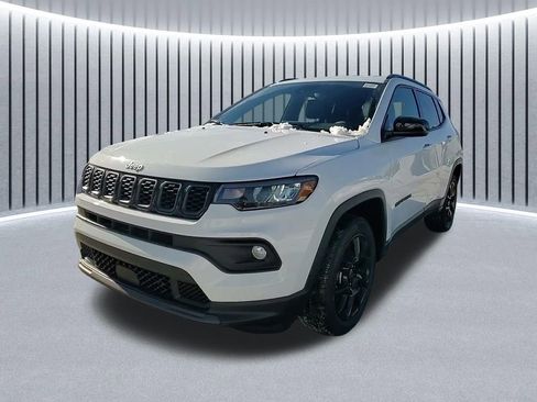 New 2026 Jeep Compass Latitude image 15