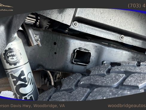 Used 2020 Jeep Gladiator Sport w/ Quick Order Package 24S image 35