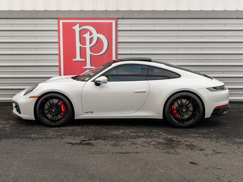 Used 2024 Porsche 911 Carrera 4 GTS image 42