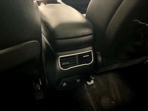 Used 2022 Hyundai Santa Fe SEL w/ Convenience + Premium Package image 28