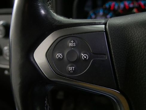 Used 2018 Chevrolet Silverado 1500 LT w/ All Star Edition image 20