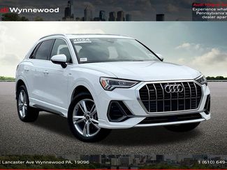 Certified 2024 Audi Q3 2.0T Premium Plus image 1