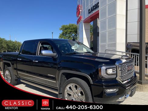 Used 2017 GMC Sierra 1500 Denali w/ Denali Ultimate Package AWD/4WD image 1