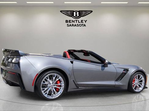 Used 2015 Chevrolet Corvette Z06 w/ 3LZ Preferred Equipment Group image 6