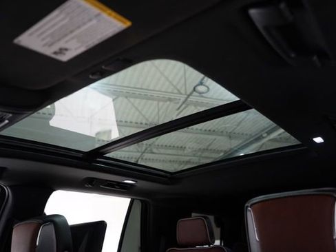 Used 2023 GMC Yukon Denali Ultimate image 18