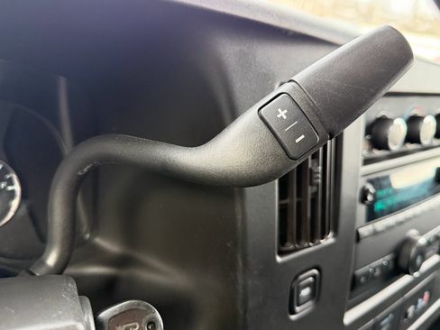 Used 2020 GMC Savana 2500 w/ Driver Convenience Package image 20