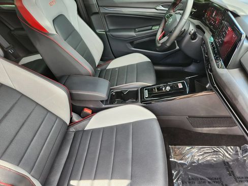 Used 2024 Volkswagen GTI Autobahn FWD image 5