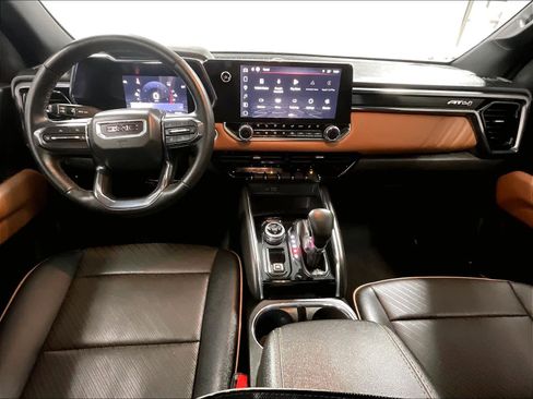 Used 2023 GMC Canyon AT4 w/ AT4 Premium Package image 21