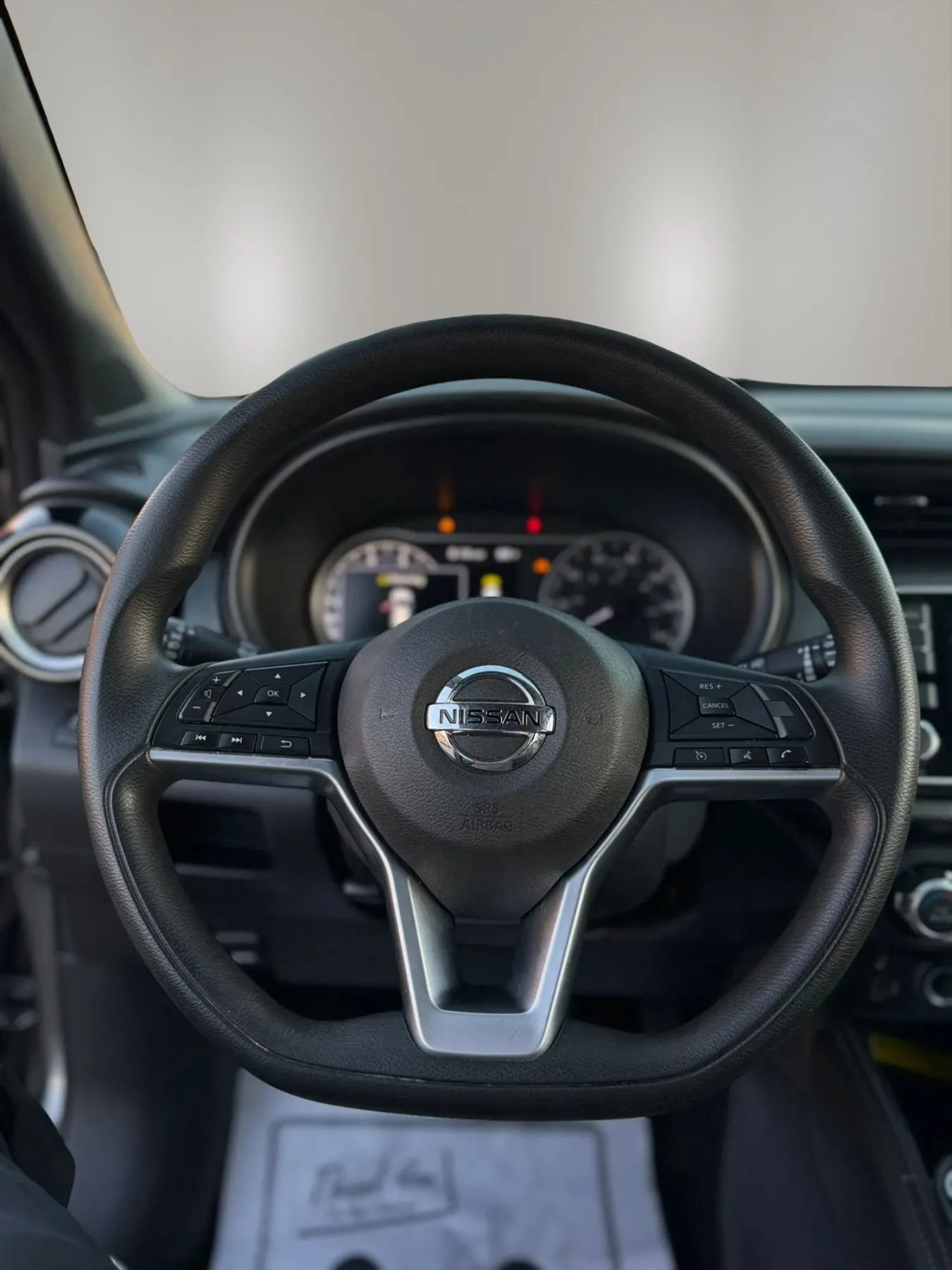 Used 2019 Nissan Kicks SV FWD image 22