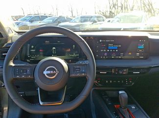 New 2026 Nissan Kicks SR w/ Cold Weather Package AWD/4WD video 2