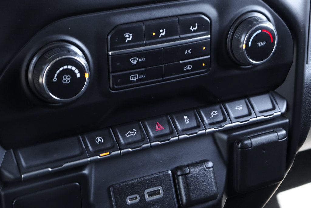 Used 2021 Chevrolet Silverado 1500 Custom RWD image 28