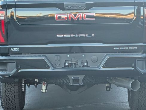 New 2026 GMC Sierra 2500 Denali w/ Max Trailering Package AWD/4WD image 27
