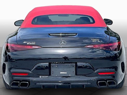 Used 2023 Mercedes-Benz SL 63 AMG 4MATIC w/ Driver Assistance Package image 5