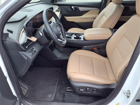 Used 2026 Buick Enclave Preferred AWD/4WD image 19