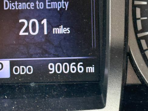 Used 2019 Toyota Tacoma SR5 image 27