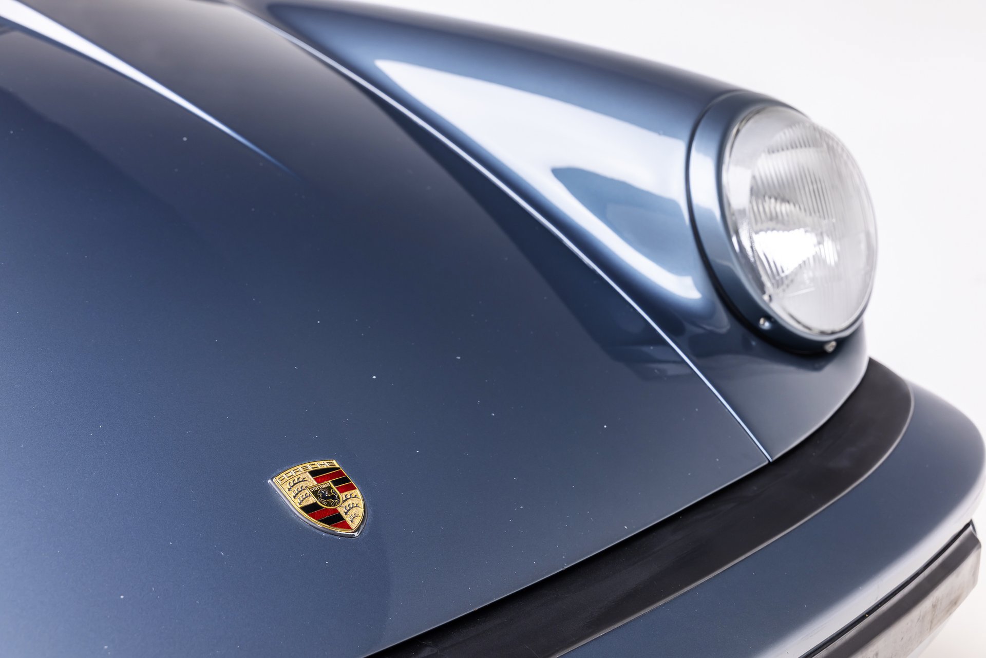 Used 1987 Porsche 911 Carrera RWD image 39