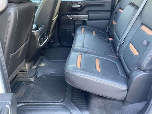 Used 2022 GMC Sierra 2500 AT4 w/ Gooseneck/5TH Wheel Package image 4