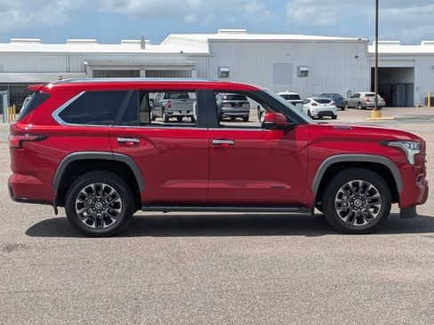 Used 2024 Toyota Sequoia Limited image 4