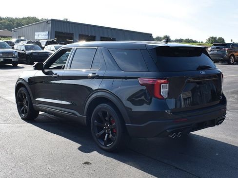 Used 2021 Ford Explorer ST w/ ST Street Pack AWD/4WD image 2