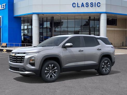 New 2026 Chevrolet Equinox LT w/ Safety and Technology Package image 2