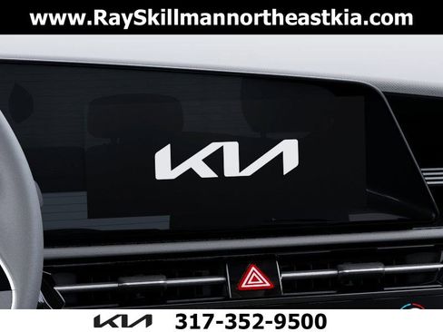 New 2025 Kia Niro EX Touring image 20