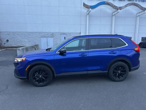 Used 2023 Honda CR-V Sport image 2