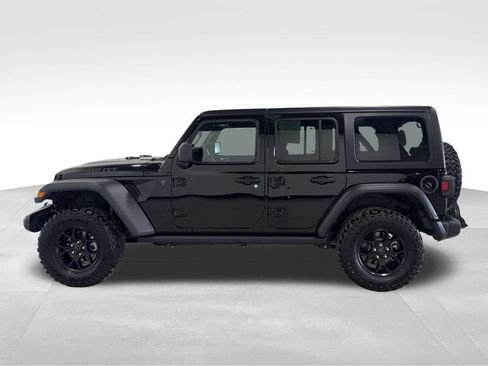 Used 2025 Jeep Wrangler Unlimited Sport AWD/4WD image 14