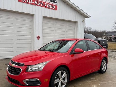 Used 2015 Chevrolet Cruze LT image 7