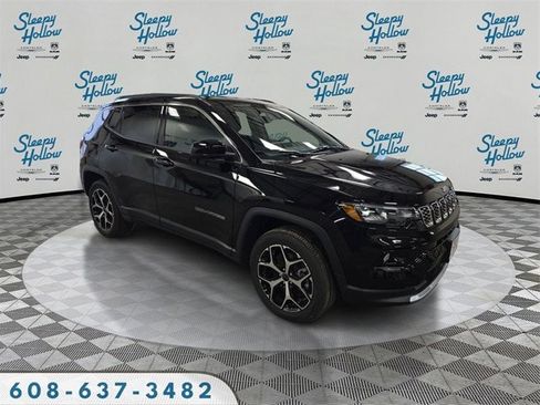 New 2026 Jeep Compass Limited image 3