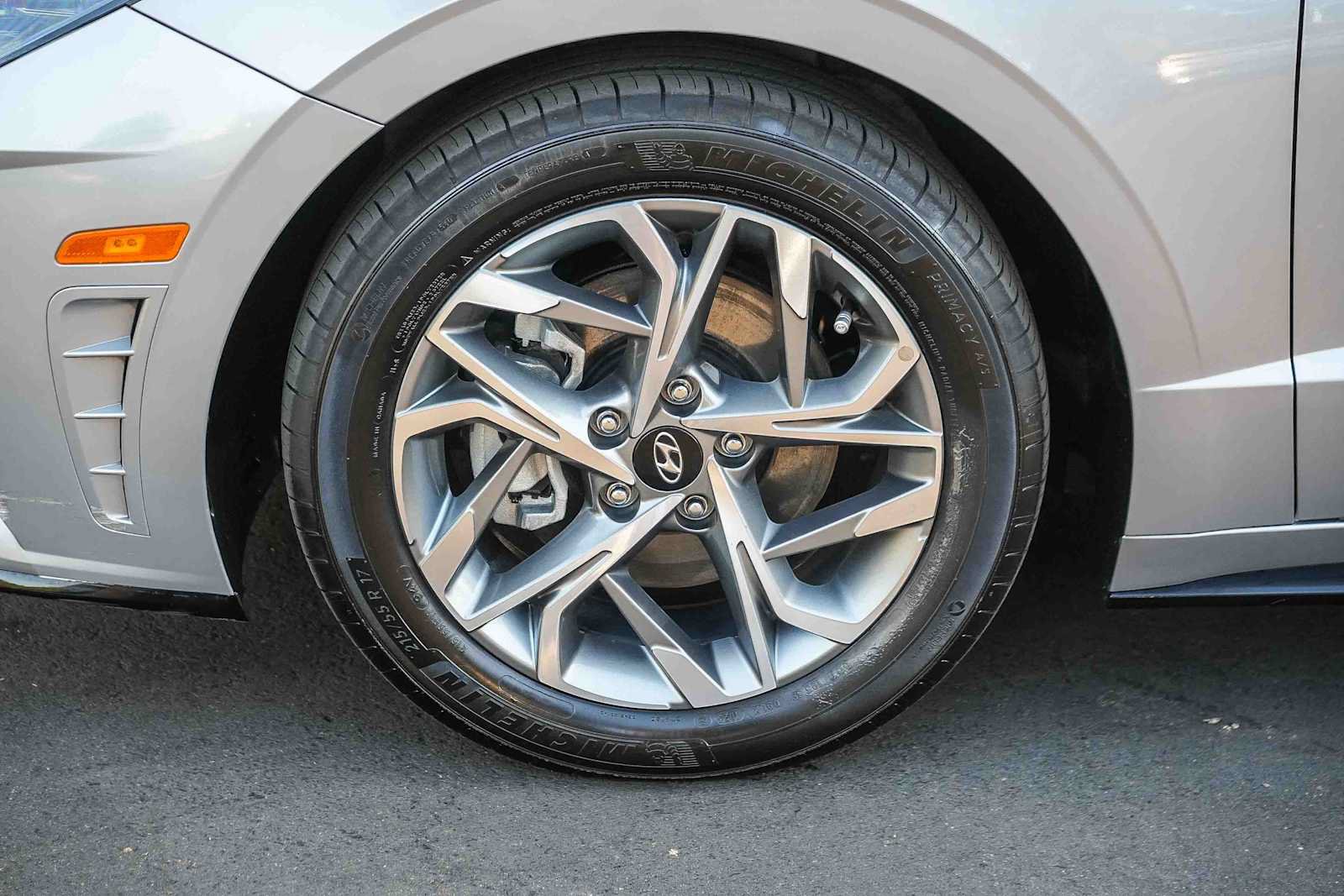 Certified 2023 Hyundai Sonata SEL w/ Convenience Package FWD image 11