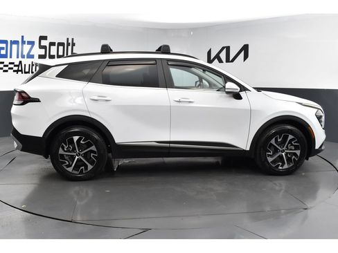 Used 2025 Kia Sportage EX w/ Premium Package AWD/4WD image 6