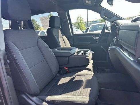 Used 2025 GMC Sierra 2500 SLE w/ SLE Convenience Package AWD/4WD image 28